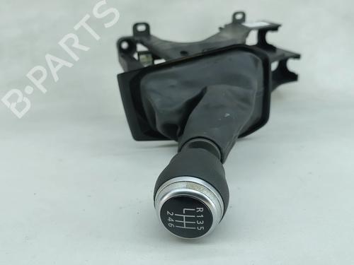 Used Gear lever Gear lever RENAULT CLIO V (B7_) 1.0 TCe 90 (B7MT) (91 hp) 38709596 38709596