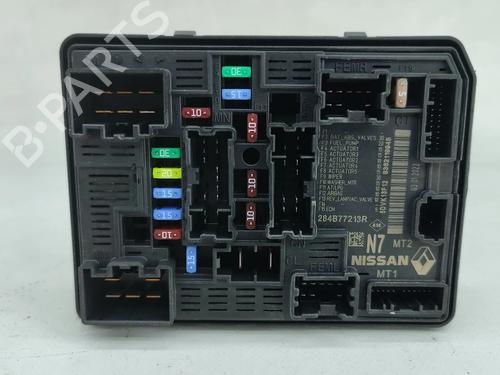 Used Fuse box Fuse box 38709601 38709601