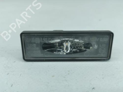 Nummerpladelys Nummerpladelys RENAULT CLIO V (B7_) 1.0 TCe 90 (B7MT) (91 hp) 38709633 38709633