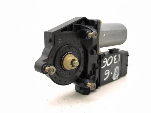 Left front window motor VW PASSAT B5 (3B2) 1.9 TDI | BP38778225E21 - Image 2