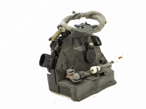 Front left lock BMW X5 (E53) 3.0 d | BP38338130C98 - Image 2