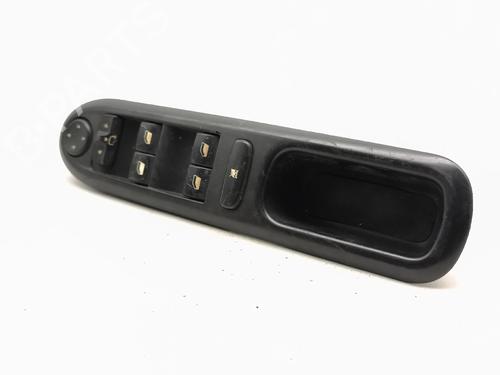 Left front window switch PEUGEOT 407 (6D_) 2.0 HDi 135 (6DRHRH, 6DRHRE, 6DRHRG, 6DRHRJ) | BP38796960I27 - Image 3
