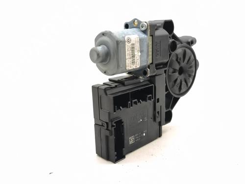 Left front window motor VW PASSAT B7 (362) 2.0 TDI | BP38931199E21 - Image 5