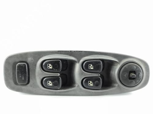 Used Left front window switch Left front window switch HYUNDAI ACCENT II (LC) 1.3 (86 hp) 38959115 38959115
