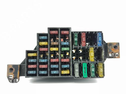 Used Fuse box Fuse box RENAULT CLIO II (BB_, CB_) 1.2 16V (BB05, BB0W, BB11, BB27, BB2T, BB2U, BB2V, CB05,... (75 hp) 38959128 38959128