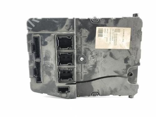 Used Fuse box Fuse box RENAULT MEGANE II (BM0/1_, CM0/1_) 1.9 dCi (BM0G, CM0G) (120 hp) 38959155 38959155