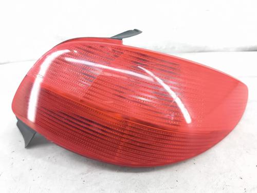 Used Right taillight Right taillight PEUGEOT 206 Hatchback (2A/C) 1.1 i (60 hp) 39006345 39006345