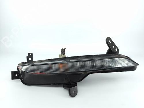 left-front-indicator-renault-megane-iv-grandtour-k9amn_-2016-39024435 main image
