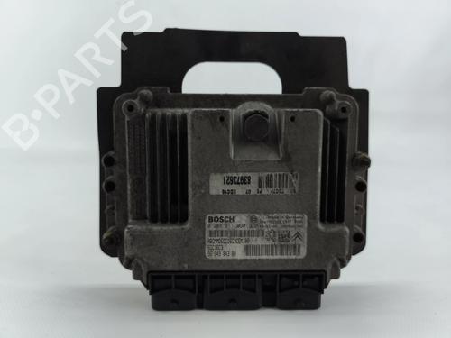 engine-control-unit-ecu-peugeot-307-break-3e-2002-2003-2004-2005-2006-2007-2008-2009-39003122 main image
