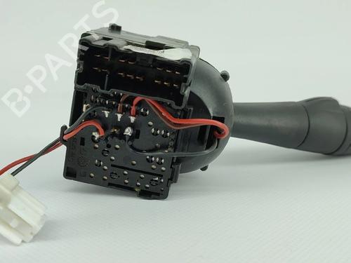Used Steering column stalk Steering column stalk RENAULT CLIO IV (BH_) 1.5 dCi 75 (75 hp) 39026925 39026925