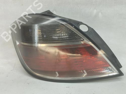 left-taillight-opel-astra-h-a04-2004-2005-2006-2007-2008-2009-2010-2011-2012-2013-2014-39050031 main image