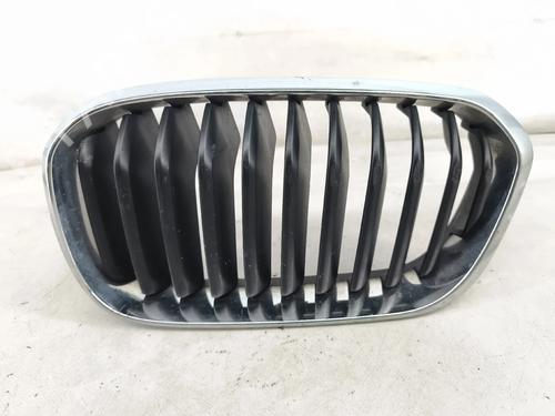 grille-bmw-1-f20-2011-2012-2013-2014-2015-2016-2017-2018-2019-39097869 main image