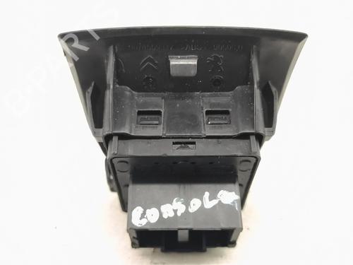 Right rear window switch CITROËN C-ELYSEE (DD_) 1.6 HDI 92 | BP39104064I28 - Image 4