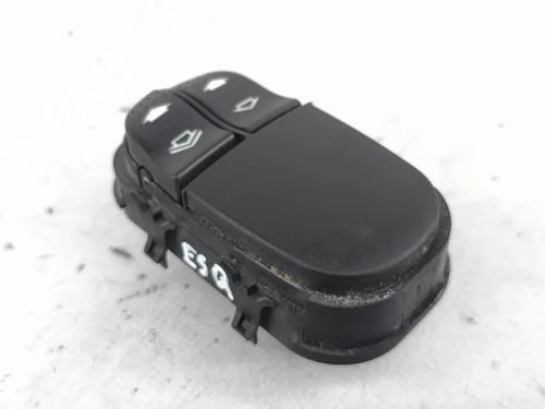 Left front window switch FORD FOCUS I Turnier (DNW) 1.4 16V | BP39139955I27 - Image 3