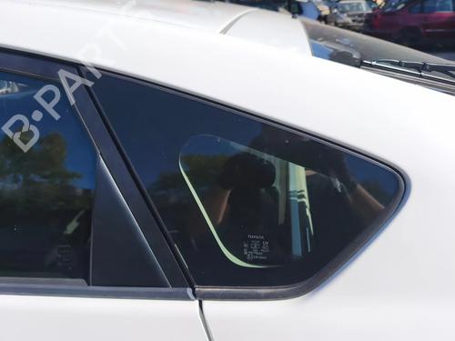 Used Rear left quarter glass Rear left quarter glass 39200963 39200963