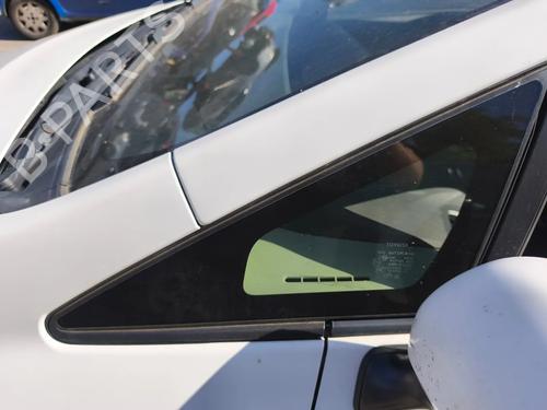 Used Front left quarter glass Front left quarter glass 39200958 39200958