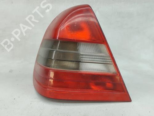 Used Left taillight Left taillight MERCEDES-BENZ C-CLASS (W202) C 200 (202.020) (136 hp) 39144746 39144746