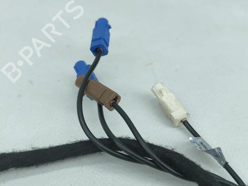 Used Antenna/Base Antenna/Base 39147026 39147026