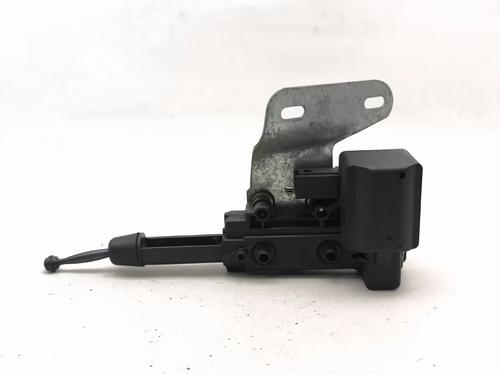 Moteur de lève-vitre arrière gauche Moteur de lève-vitre arrière gauche 39204778 39204778