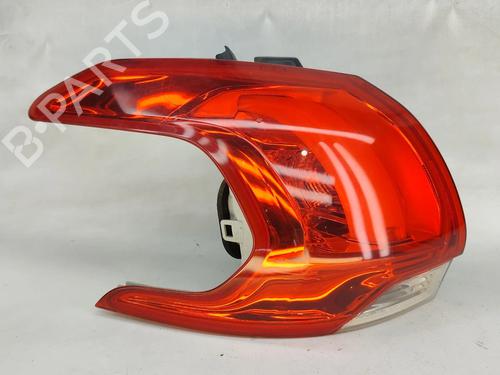 Używane Lampa tylna lewa Lampa tylna lewa 39226907 39226907