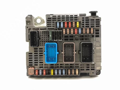 fuse-box-peugeot-508-i-8d_-2010-2011-2012-2013-2014-2015-2016-2017-2018-39451972 main image