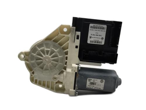 right-front-window-motor-vw-golf-vi-5k1-2008-2009-2010-2011-2012-2013-2014-39476856 main image