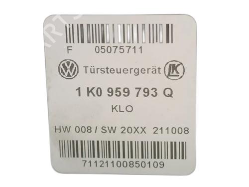 Left front window motor VW GOLF VI (5K1) 1.4 | BP39476857E21  - Image 10