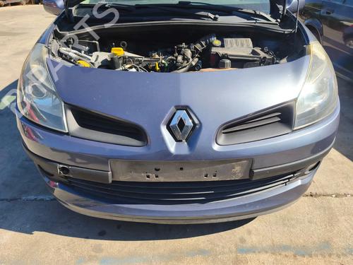 front-bumper-renault-clio-iii-br01-cr01-2005-2006-2007-2008-2009-2010-2011-2012-2013-2014-39515887 main image