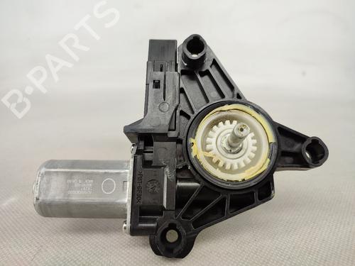 Used Right rear window motor Right rear window motor 39515908 39515908