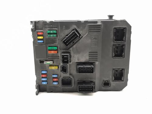 Used Fuse box Fuse box CITROËN C2 (JM_) 1.4 HDi (68 hp) 39515875 39515875