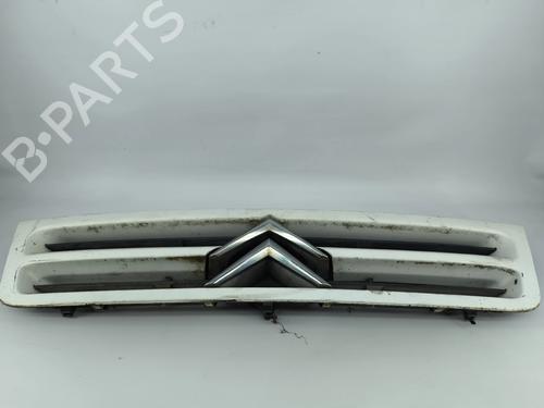 Used Grille Grille 39476877 39476877