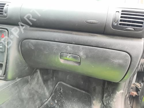 Used Glove box Glove box 39534098 39534098