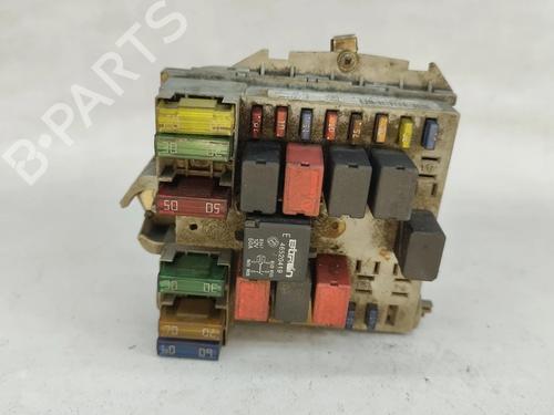 Used Fuse box Fuse box FIAT STILO (192_) 1.6 16V (105 hp) 39516060 39516060