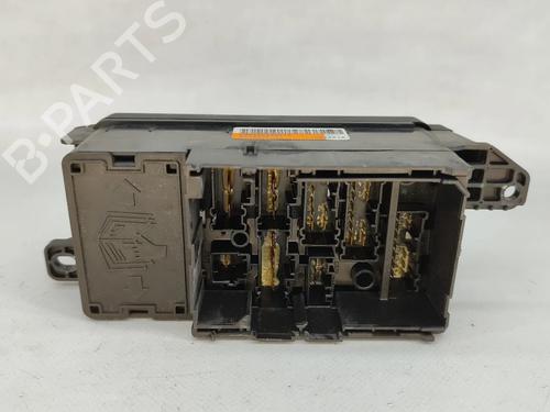Used Fuse box Fuse box MINI MINI COUNTRYMAN (R60) Cooper D ALL4 (112 hp) 39530220 39530220