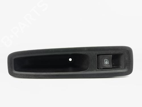 Used Right rear window switch Right rear window switch DACIA JOGGER (RK_) 1.0 TCe 90 ECO-G (RKMT) (91 hp) 39560934 39560934