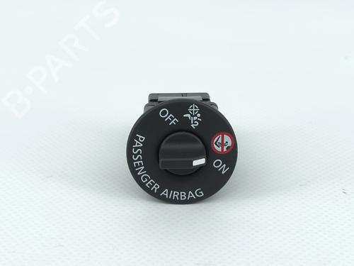 Kombi Kontakt / Stilkkontakt Kombi Kontakt / Stilkkontakt DACIA JOGGER (RK_) 1.0 TCe 90 ECO-G (RKMT) (91 hp) 39565370 39565370