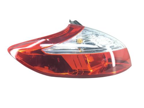 left-taillight-renault-megane-iii-hatchback-bz01_-b3_-2008-39570011 main image