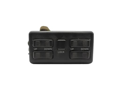 Used Left front window switch Left front window switch HYUNDAI PONY / EXCEL Saloon (X-2) 1.3 (65 hp) 39616755 39616755