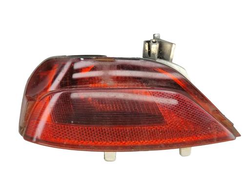rear-fog-light-renault-megane-iv-grandtour-k9amn_-2016-39622816 main image