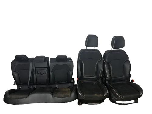 Sæde sæt Sæde sæt RENAULT MEGANE IV Grandtour (K9A/M/N_) 1.3 TCe 140 (K9NB) (140 hp) 39623006 39623006