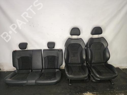 Sæde sæt Sæde sæt AUDI A1 (8X1, 8XK) 1.6 TDI (105 hp) 39689517 39689517
