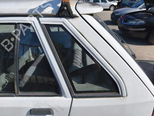 Panel rude bagtil venstre Panel rude bagtil venstre OPEL CORSA A Hatchback (S83) 1.2 i (F08, M08, F68, M68) (45 hp) 39696258 39696258