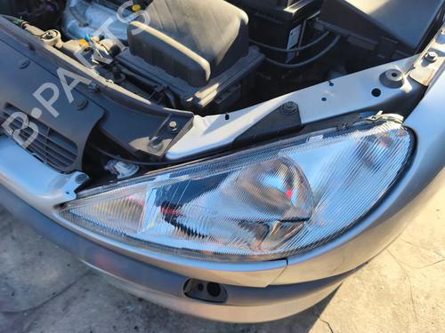 Used Left headlight Left headlight PEUGEOT 206 Hatchback (2A/C) 1.1 i (60 hp) 39696264 39696264