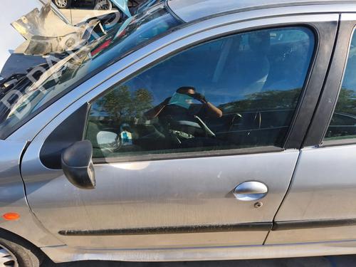 Dør venstre fortil Dør venstre fortil PEUGEOT 206 Hatchback (2A/C) 1.1 i (60 hp) 39696262 39696262