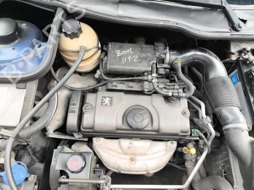 Motor Motor PEUGEOT 206 Hatchback (2A/C) 1.1 i (60 hp) 39696299 39696299