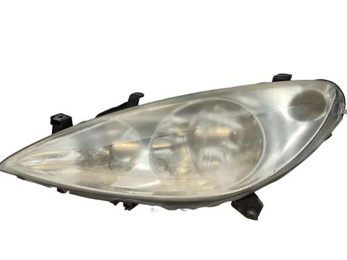 Used Left headlight Left headlight PEUGEOT 307 (3A/C) 1.4 (75 hp) 39723912 39723912