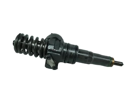injector-audi-a4-b6-8e2-2000-2001-2002-2003-2004-2005-39723957 main image