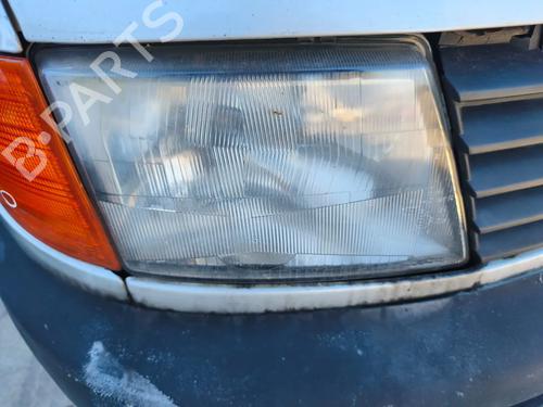 Used Right headlight Right headlight MERCEDES-BENZ VITO Van (W638) 110 CDI 2.2 (638.094) (102 hp) 39887174 39887174