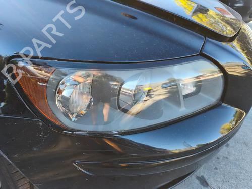 Used Right headlight Right headlight VOLVO V50 (545) 1.6 D (109 hp) 39887233 39887233