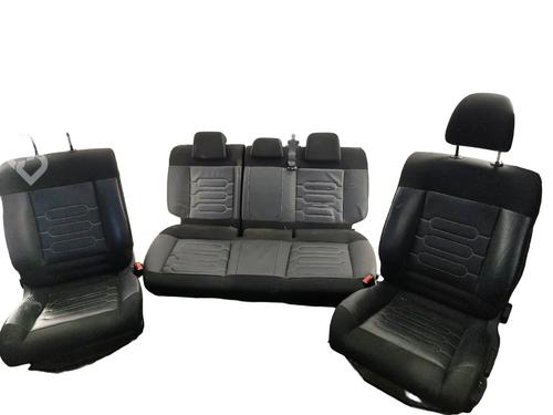seats-set-citroen-c4-cactus-2014-39912008 main image
